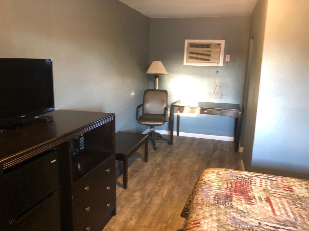 Cooks Motel Panama City Beach Exterior photo